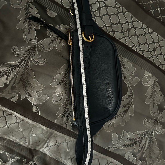 Prada Navy Leather Crossbody Bag - Picture 16 of 16